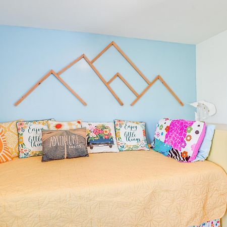 Waterfront Virginia Retreat With Canoe, Pets Welcome Rileyville Exterior photo
